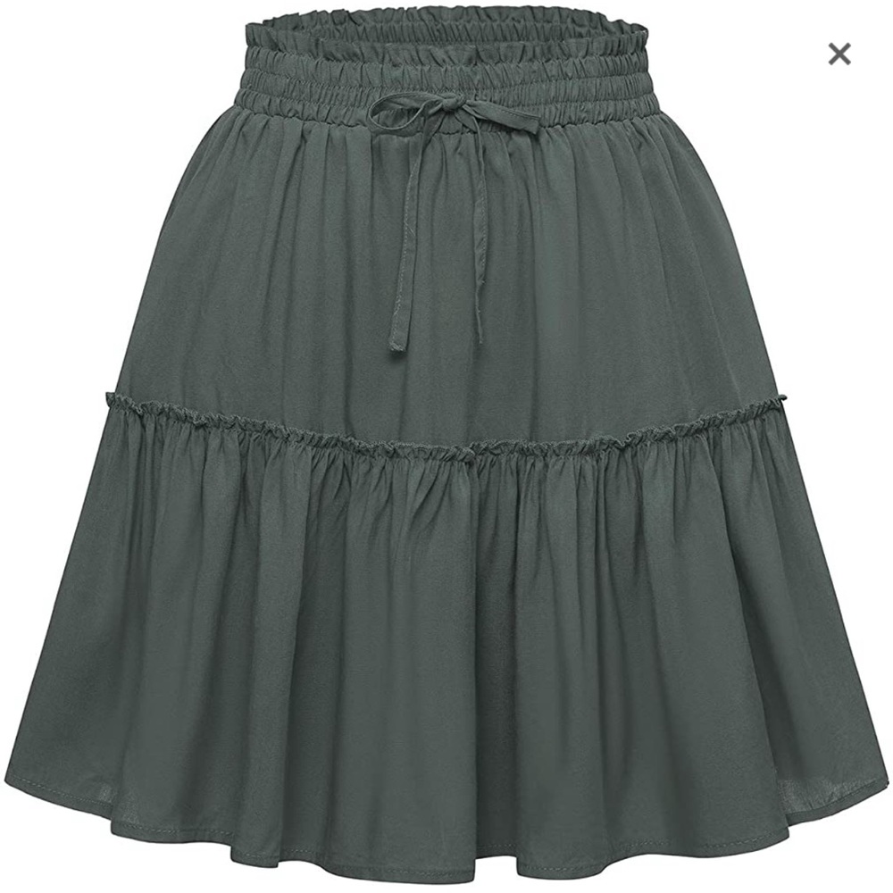 Green drawstring skirt